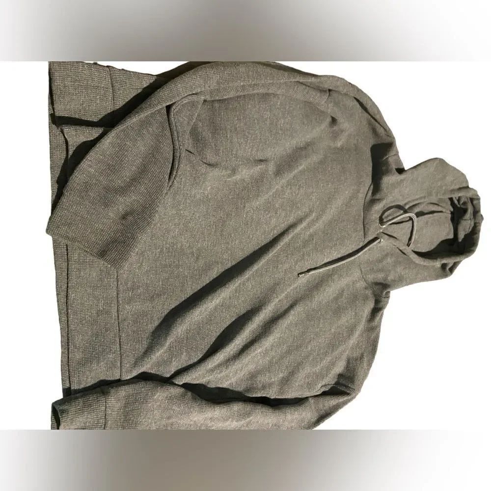 True Craft size medium cropped hoodie excellent condition see pics